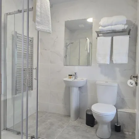 بيت ضيافة Martins Lane 3*